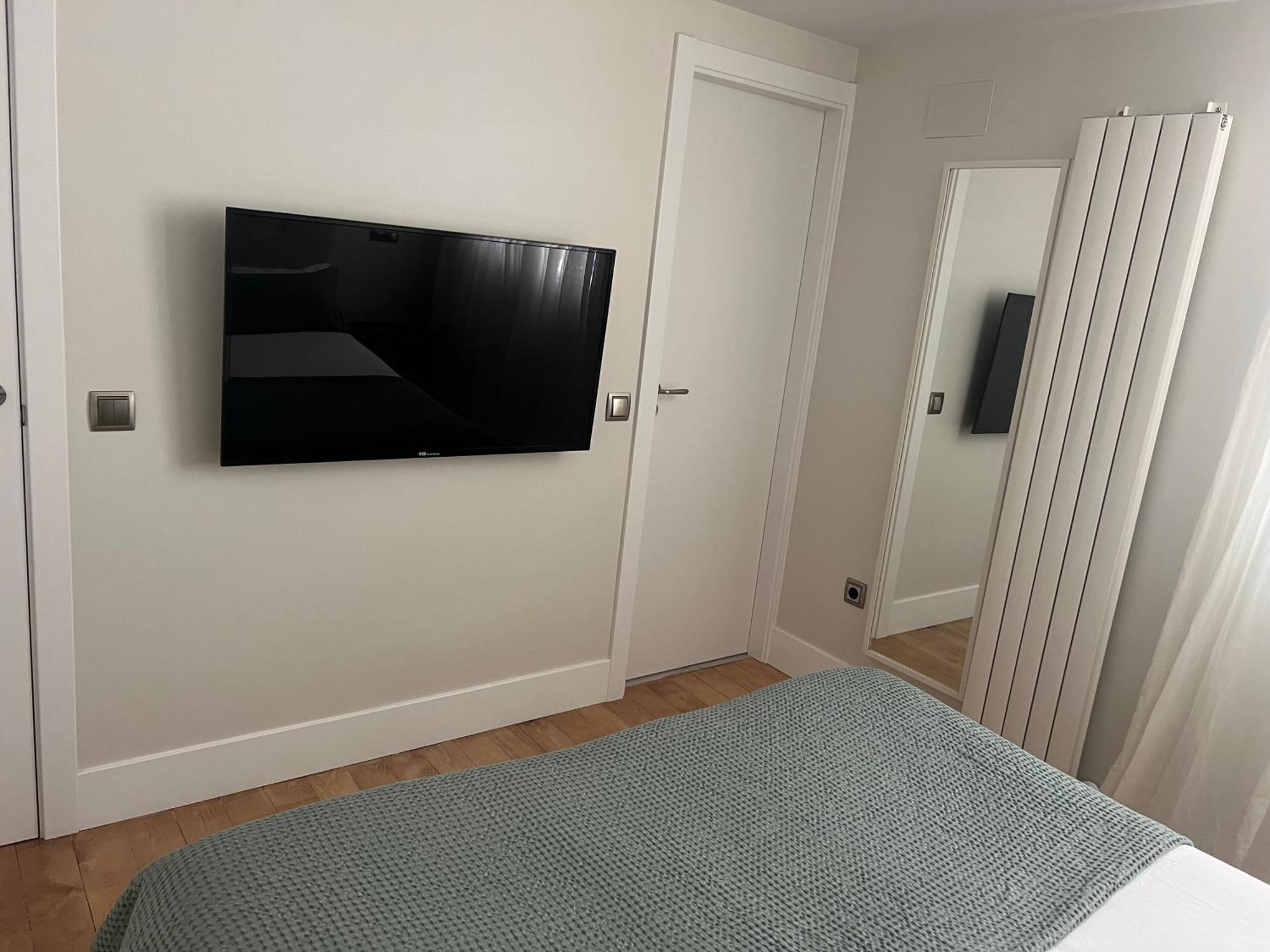 Duplex De Lujo Junto Al Bernabeu Real Madrid Villa Buitenkant foto